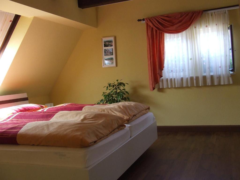 Haus Am Kastanienwald Hotel Dorrenbach Ruang foto