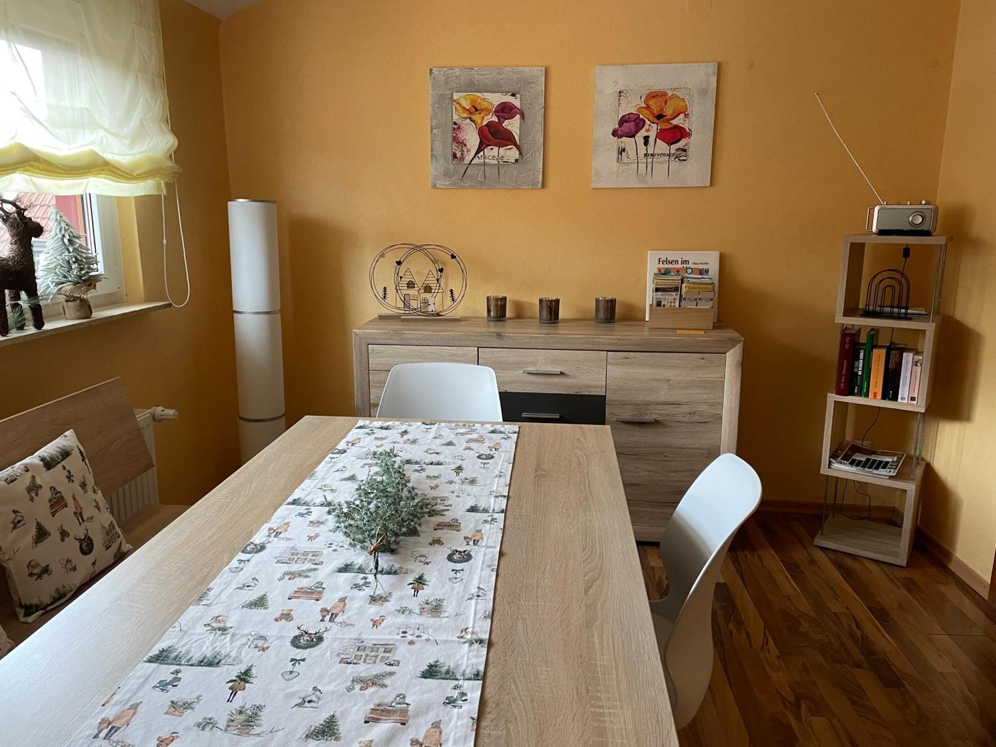 Haus Am Kastanienwald Hotel Dorrenbach Bagian luar foto