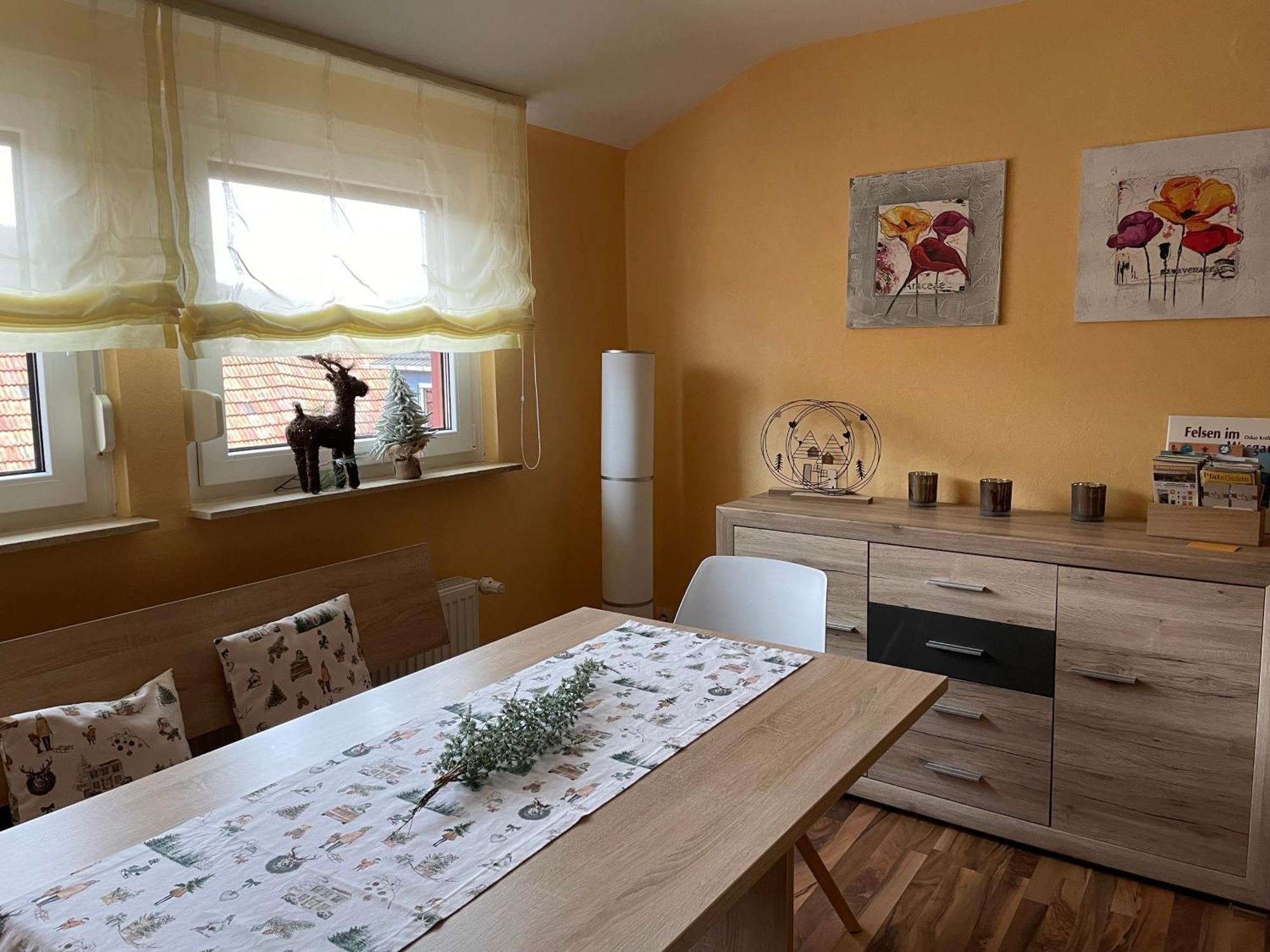 Haus Am Kastanienwald Hotel Dorrenbach Bagian luar foto