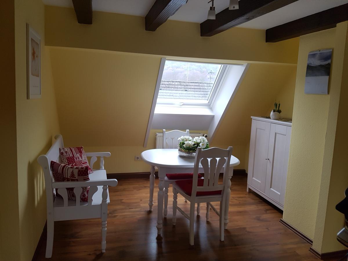 Haus Am Kastanienwald Hotel Dorrenbach Bagian luar foto